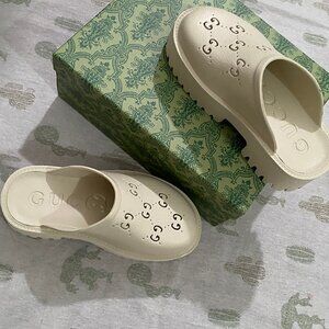 GUCCI Hollow Design Off-White Slippers